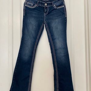 Maurices jeans